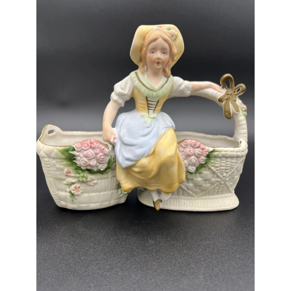 Vintage Lipper & Mann Dutch Girl Double Basket Planter